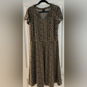 Talbots Dress Women's L Animal Print A-Line V-Neck Cap Sleeve Office Tra…